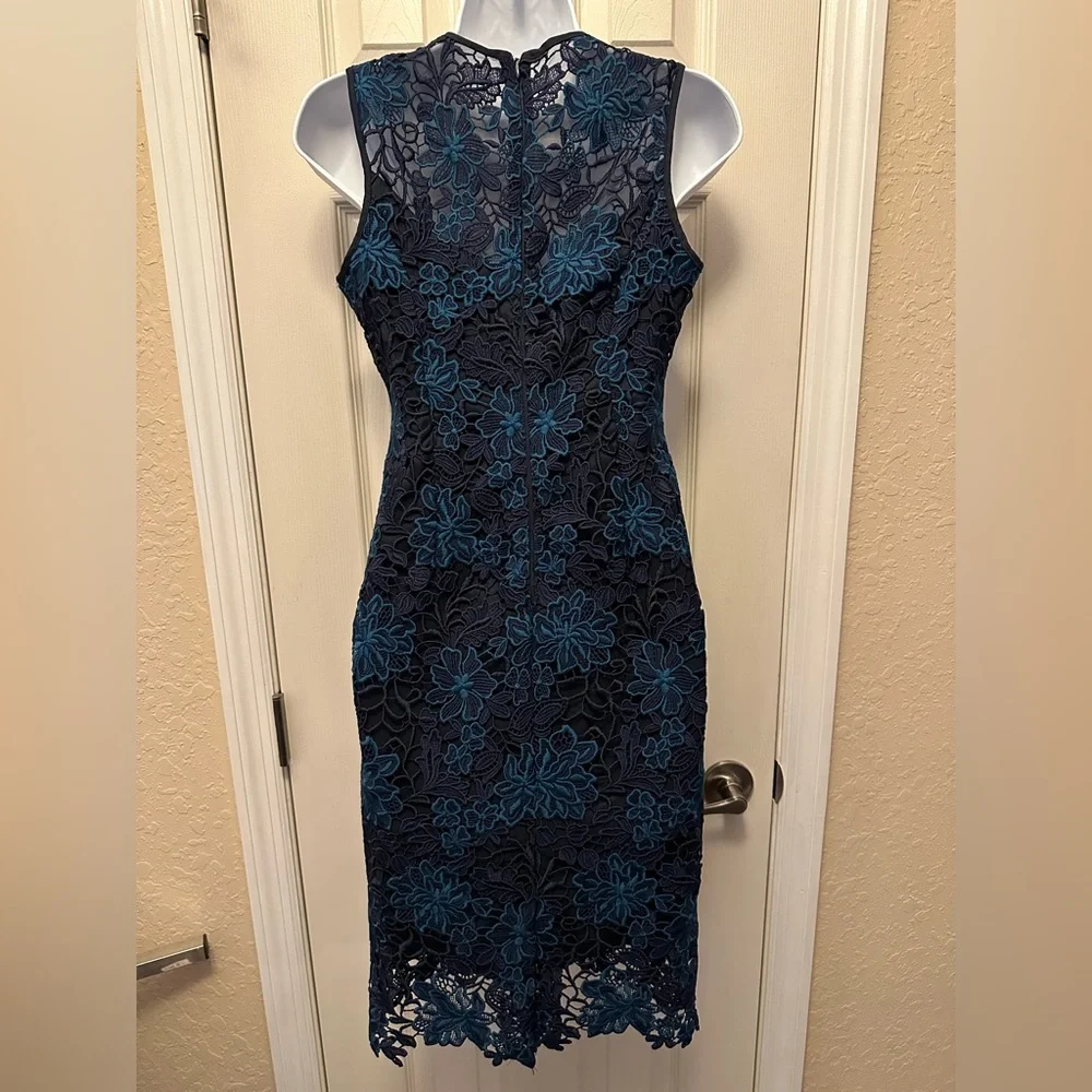Navy and Teal crochet White House black market midi dress - Picture 3 of 3